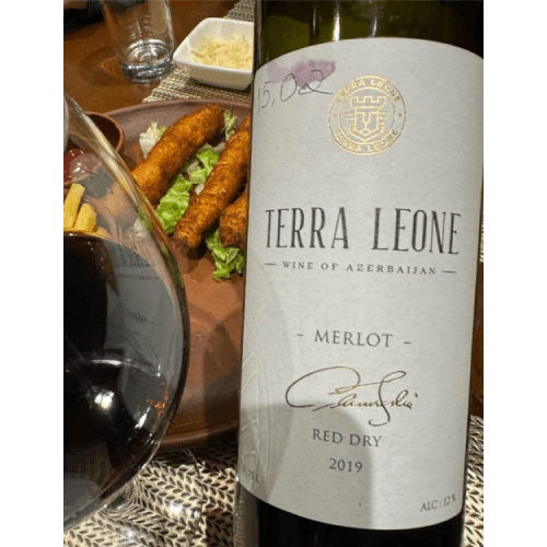 Merlot, Semi-Sweet, Terra Leone (Siyazan)