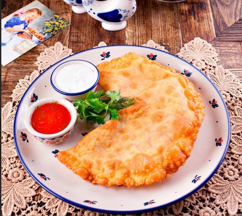 Чебуреки с бараниной