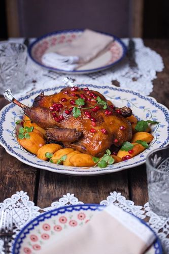 Утка румяная, с антоновскими яблочками